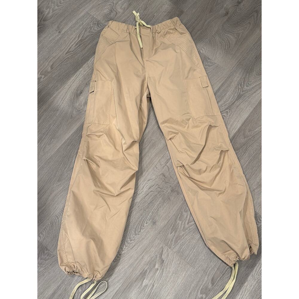 Commense size small beige cargo parachute pants